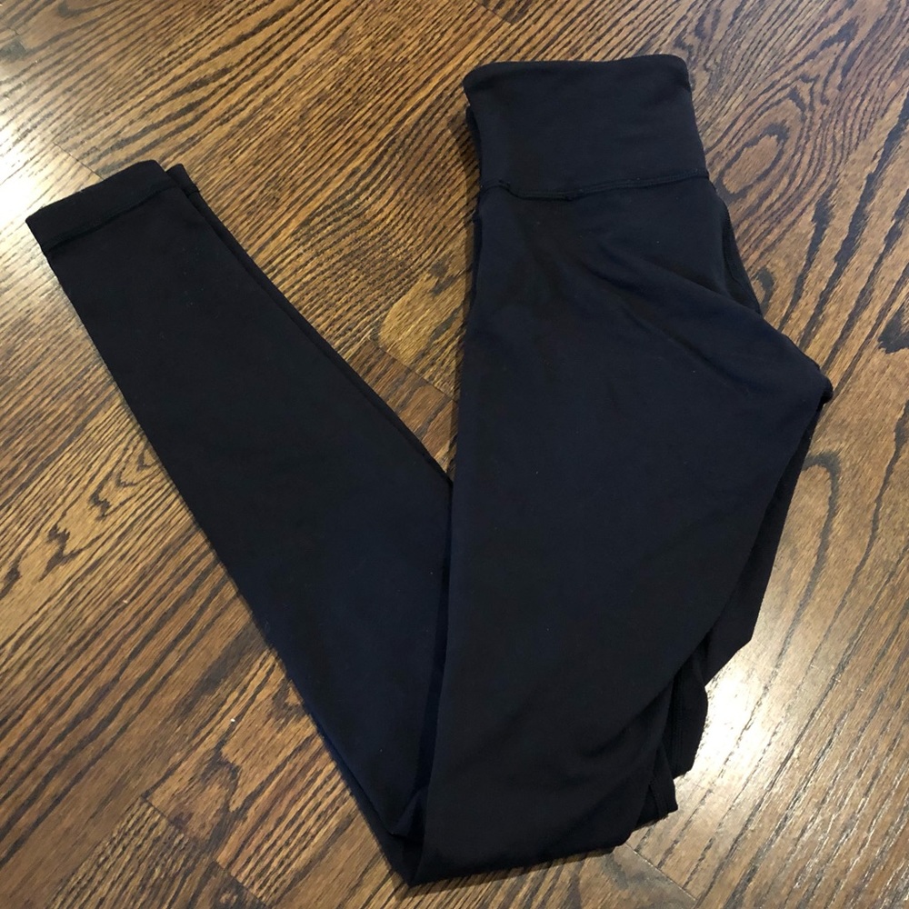 Black wunder under pants size 4